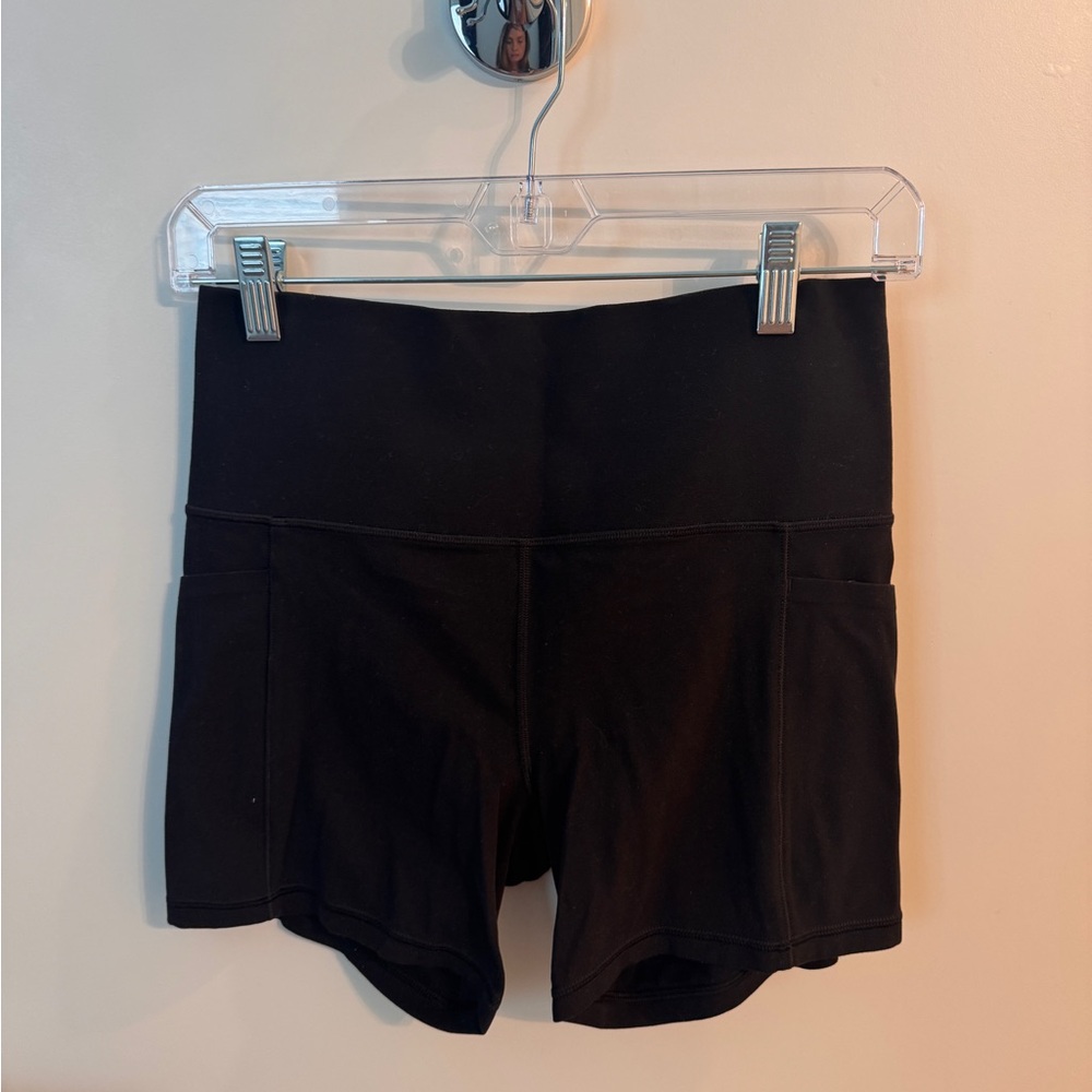 Athleta Black Women's Athletic Shorts